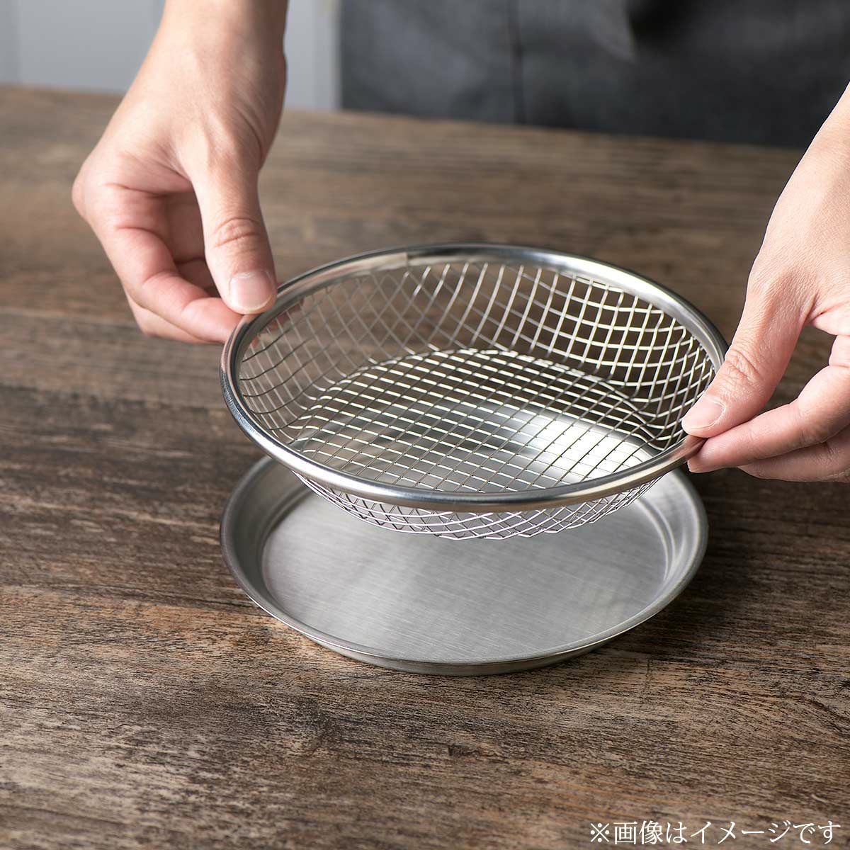 and アンド ボウルの蓋にもなるステンレストレー 16cmの説明画像3