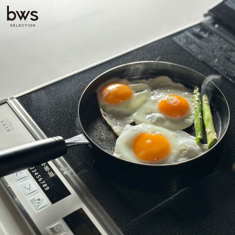 BWS SELECTION 目玉焼きがおいしく焼ける鉄のフライパン《公式